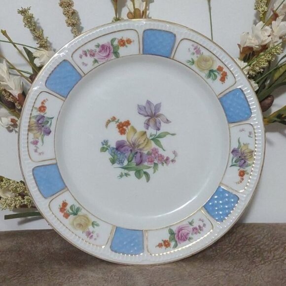 Black Knight Other - Antique Black Knight Mid-Century 1920-1930 Czech Slovakia Decorative Plate